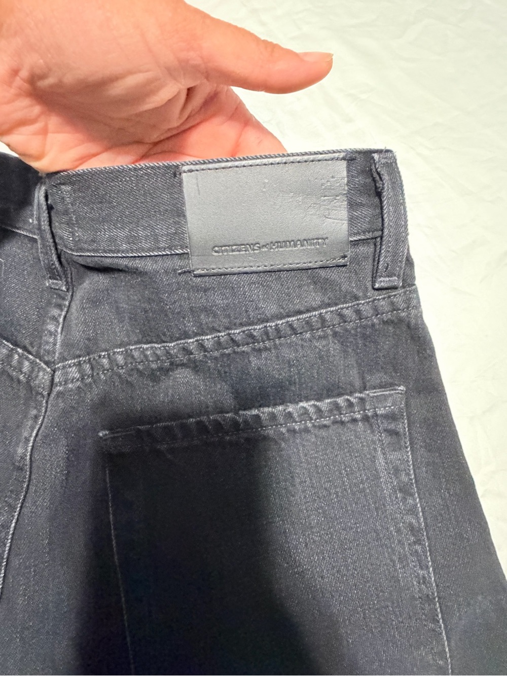 Anthropologie Citizens of Humanity Maritzy black pleated denim long shorts 23 - Picture 8 of 11